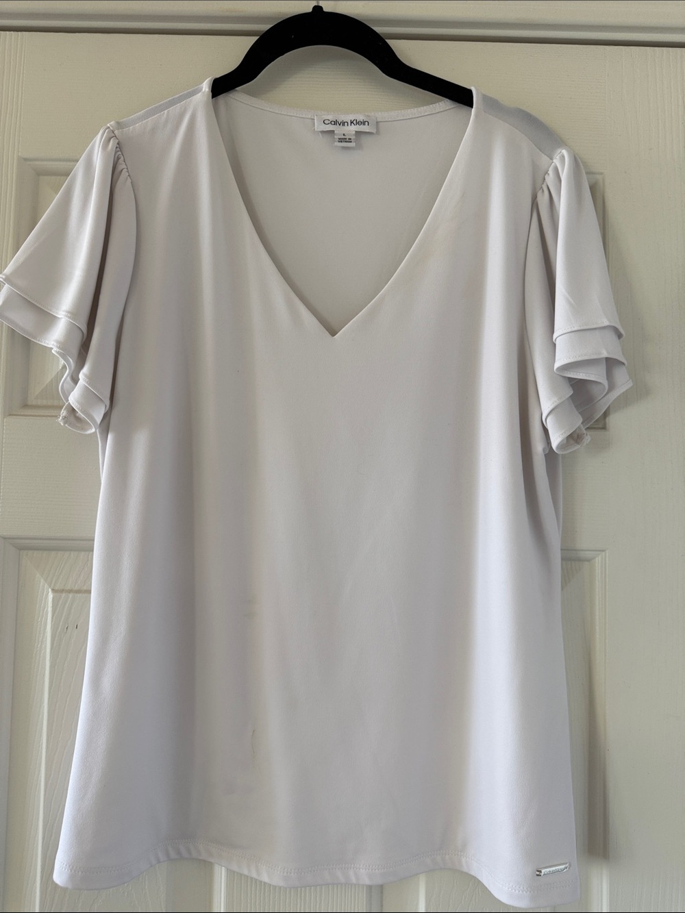 Calvin Klein Ivory V-Neck Flutter Sleeve Blouse